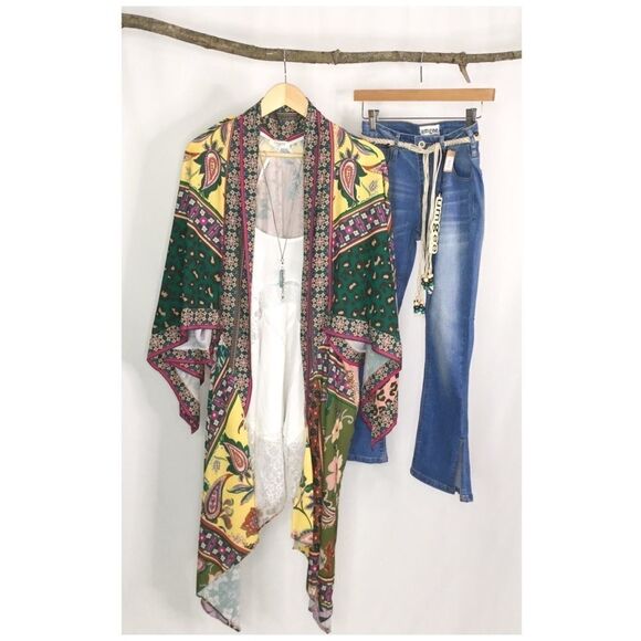 𝅺MIXED Scarf Print Angel Sleeve Open Front Kimono - Picture 2 of 10